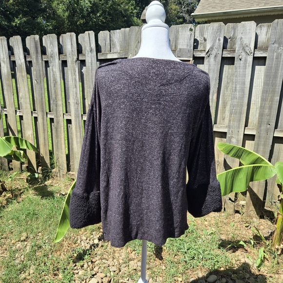 Bobeau Medium Charcoal Gray Tunic Sweater With Faux Fur Wrist Cuffs - Picture 3 of 8